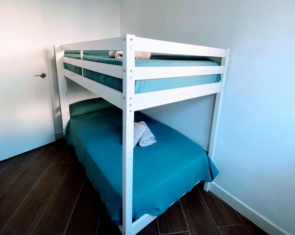 Precioso Apartamento Junto A Playa Y Con Piscina. Lägenhet Málaga Exteriör bild