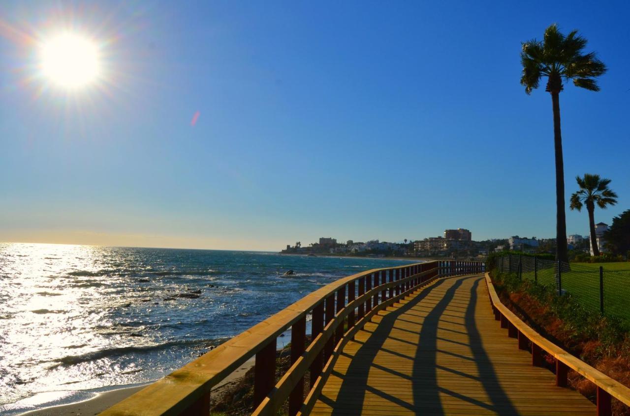 Precioso Apartamento Junto A Playa Y Con Piscina. Lägenhet Málaga Exteriör bild
