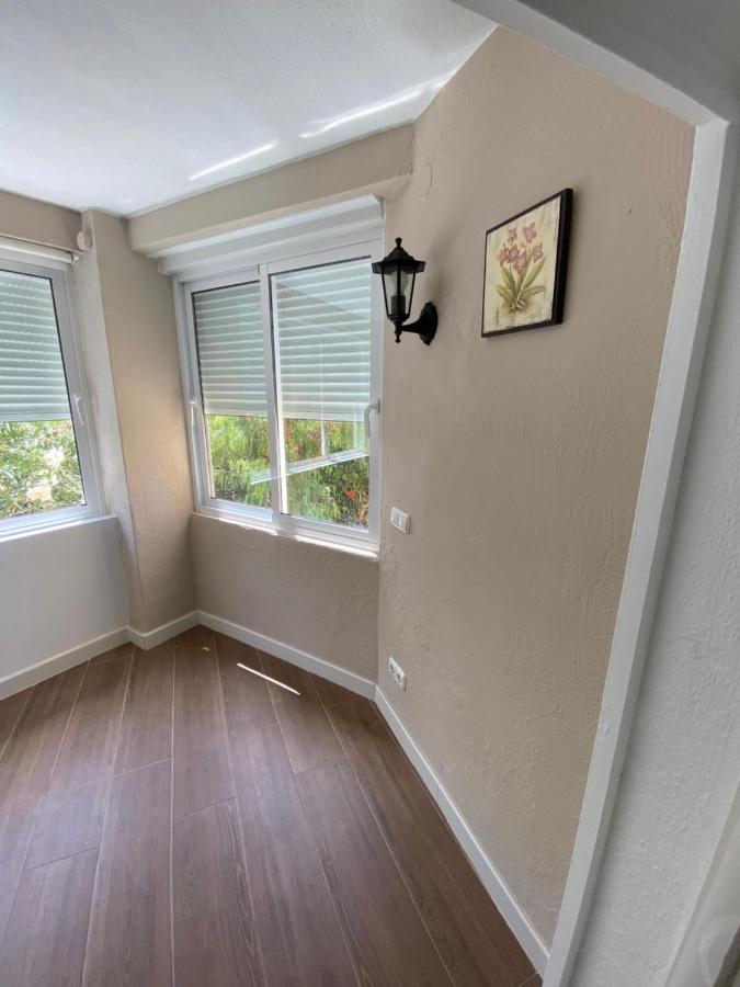 Precioso Apartamento Junto A Playa Y Con Piscina. Lägenhet Málaga Exteriör bild